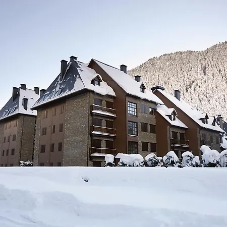 Val De Ruda 18 By Feelfree Baqueira Beret